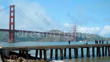 旧金山著名的金门大桥-从克里斯蒂菲尔德看-旧金山/加利福尼亚-2017年4月18日